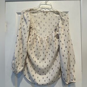 Billabong offshoulder Floral Top 5/$20